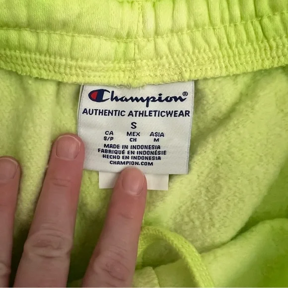 NWT Champion Fleece Dye Lounge Shorts - Picture 4 of 6